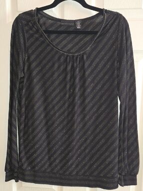 Apostrophe Black Long-Sleeve Top with Gold Metallic Stripes